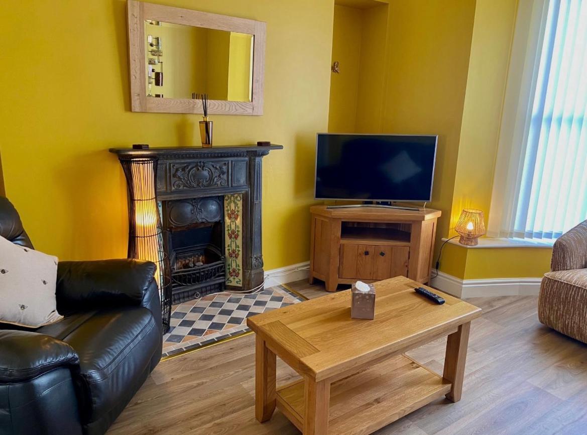Honey Cottage Tenby Exterior foto